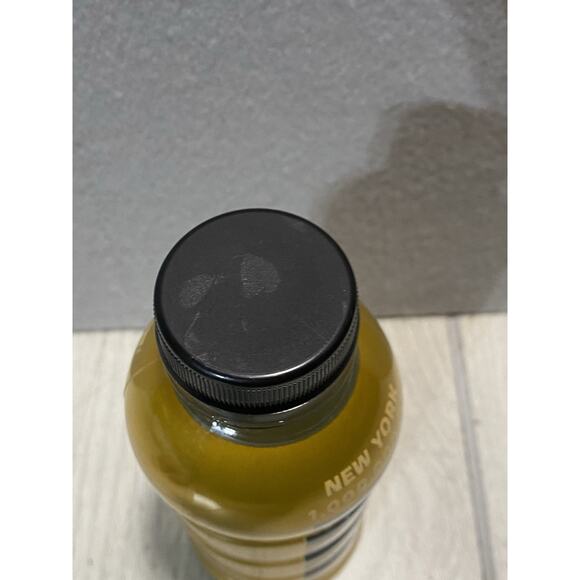Prime Hydration New York Gold 1 Billion Brand New Sealed Bottle Drink - Picture 5 of 6